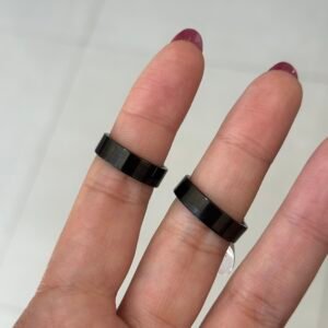 Anillo liso negro